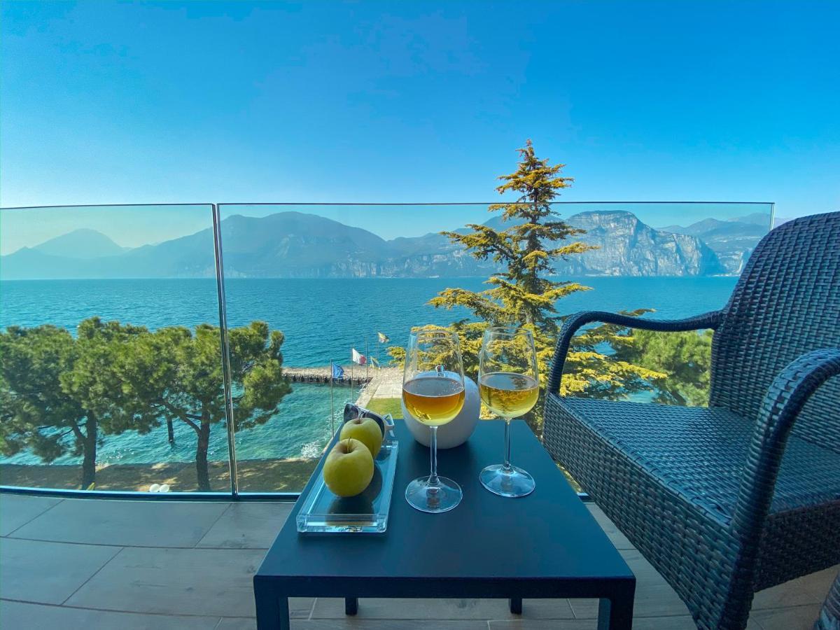 Hotel Du Lac - Relax Attitude Hotel Brenzone sul Garda Buitenkant foto