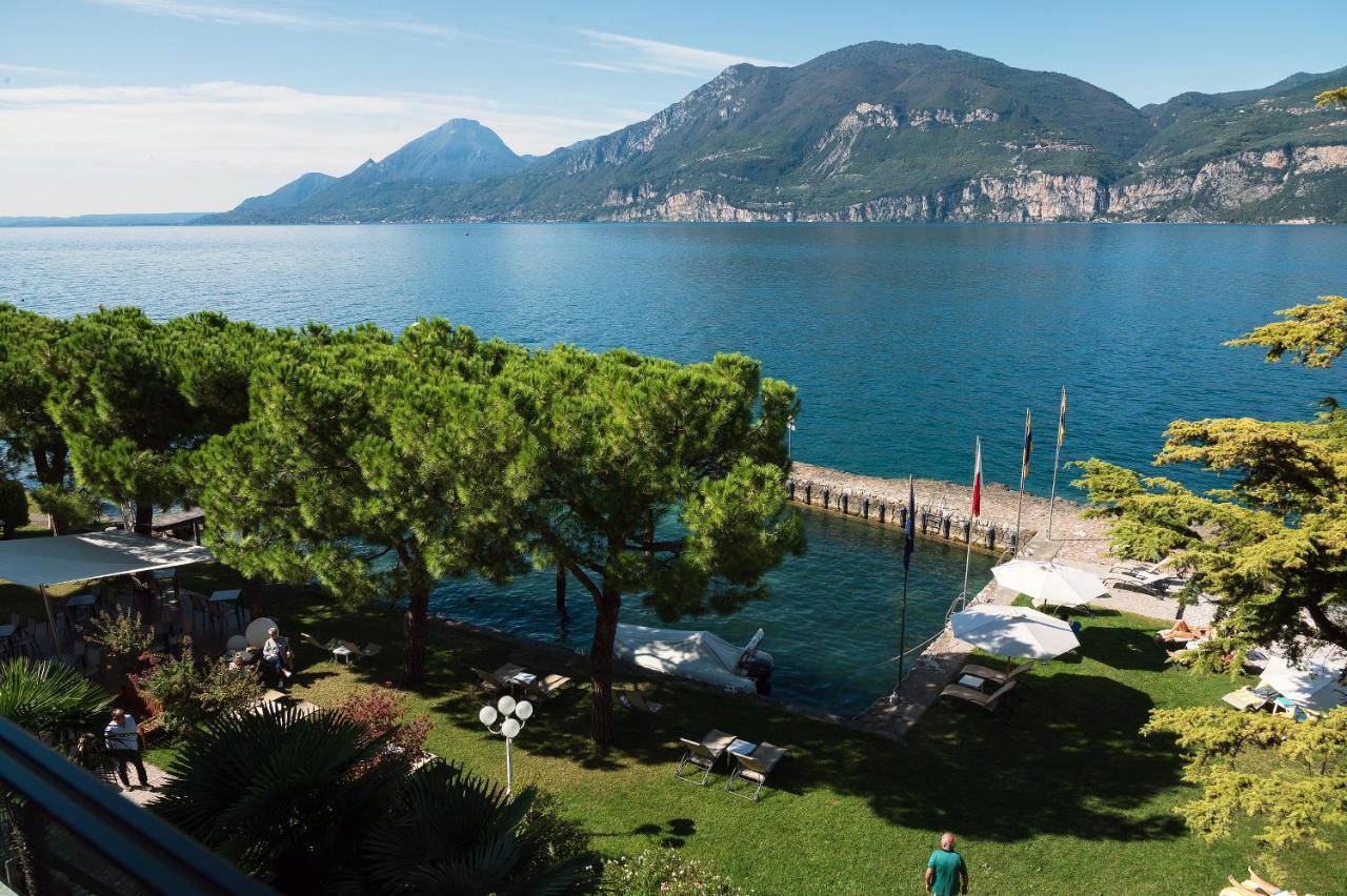 Hotel Du Lac - Relax Attitude Hotel Brenzone sul Garda Buitenkant foto