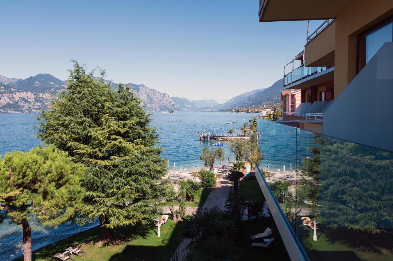 Hotel Du Lac - Relax Attitude Hotel Brenzone sul Garda Buitenkant foto